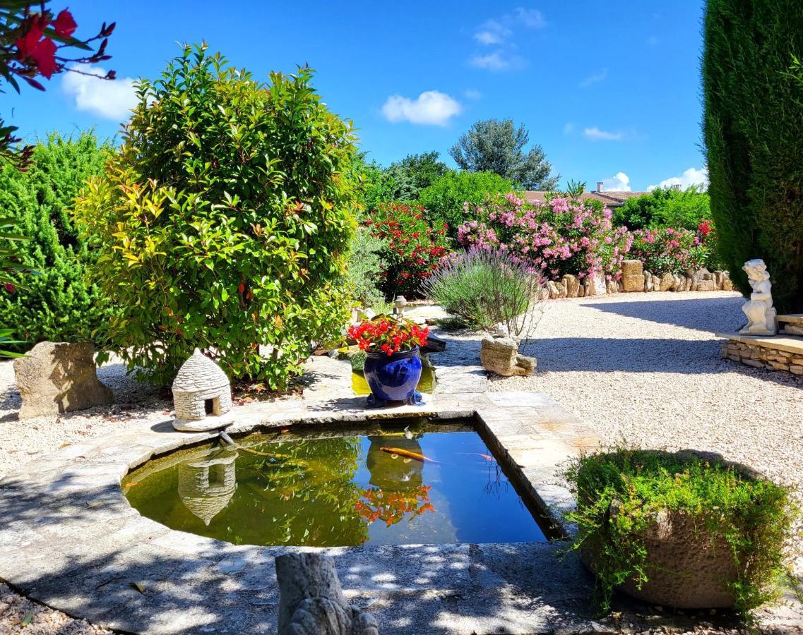 "La Massette Du Cheval Blanc" Villa De Caractere En Pierre LʼIsle-sur-la-Sorgue Exteriér fotografie