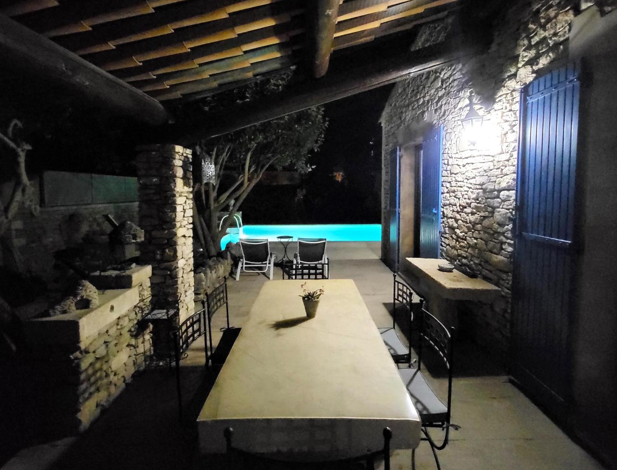 "La Massette Du Cheval Blanc" Villa De Caractere En Pierre LʼIsle-sur-la-Sorgue Exteriér fotografie